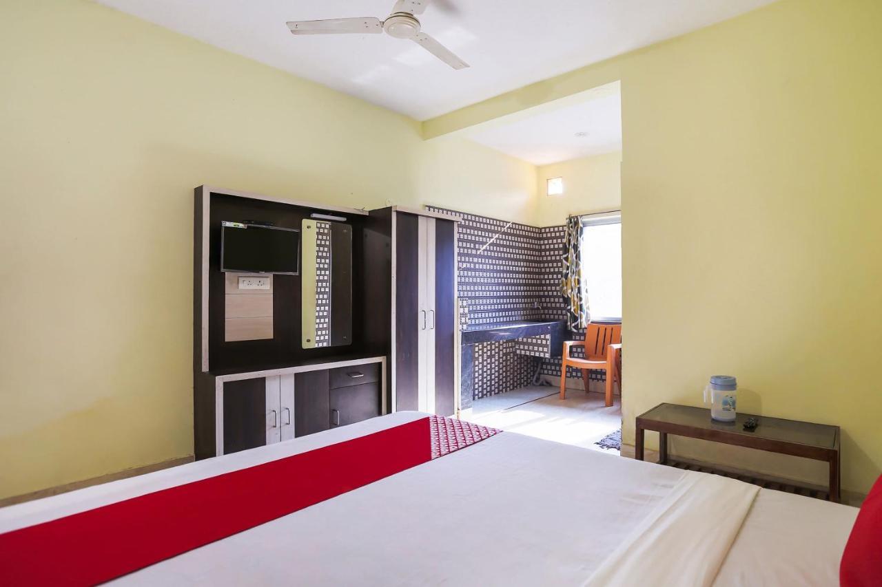 OYO 68370 Subhalaxmi Guest House Purî Extérieur photo